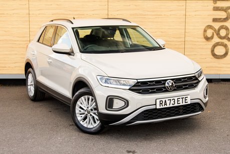 Volkswagen T-Roc LIFE TSI