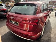 Audi Q5 2.0 TDI Sport SUV 5dr Diesel S Tronic quattro Euro 6 (s/s) (190 ps) 19