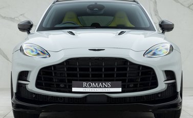 Aston Martin DBX 707 4