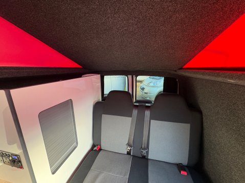 Volkswagen CAMPER KING 18