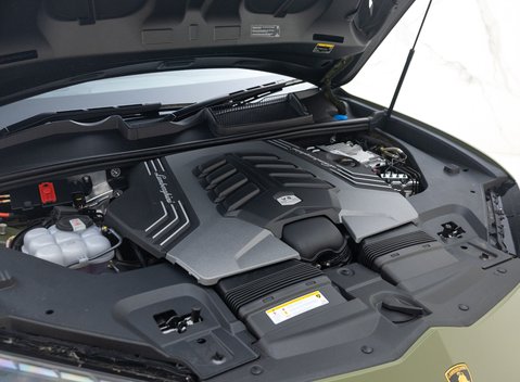 Lamborghini Urus PERFORMANTE 62