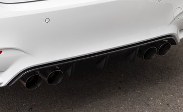 BMW M4 DTM Champion Edition 36