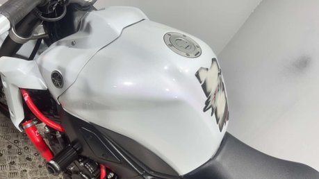 Yamaha FZ1 FAZER 2011 ONLY 19K VERY CLEAN 1000CC NAKED MOT SERVICED 13