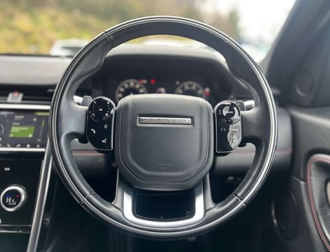 Land Rover Discovery Sport 2.0 Discovery Sport R-Dynamic HSE Auto 4WD 5dr 17