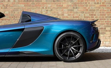 McLaren 675 LT Spider 16