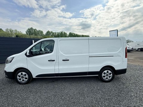 Renault Trafic 2.0 Trafic SL28 Business+ Blue dCi 4