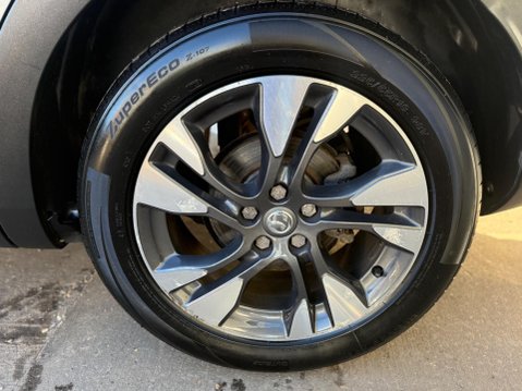Vauxhall Grandland X 1.2 Turbo SRi Nav Auto Euro 6 (s/s) 5dr 23