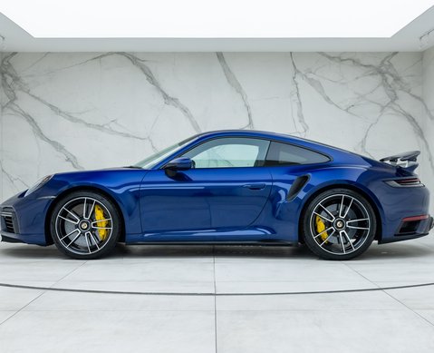 Porsche 911 Turbo S (992) 
