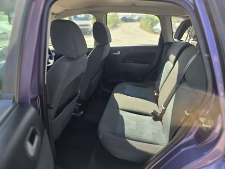 Ford Fiesta 1.25 Zetec Climate Hatchback 5dr Petrol Manual (142 g/km, 74 bhp) 15