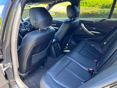 BMW 3 Series 2.0 320i M Sport Touring Auto Euro 6 (s/s) 5dr 33