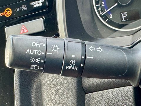 Honda Jazz I-VTEC SE 28