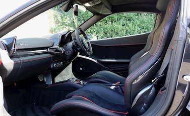 Ferrari 458 Italia 18