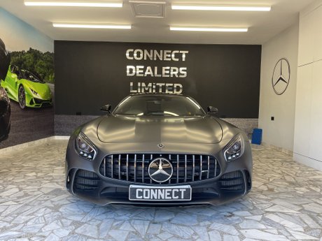 Mercedes-Benz AMG GT R 