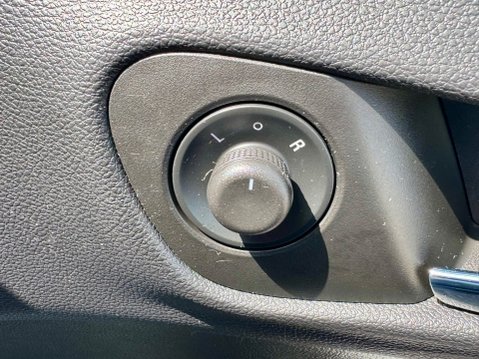 Vauxhall Meriva TECH LINE 21