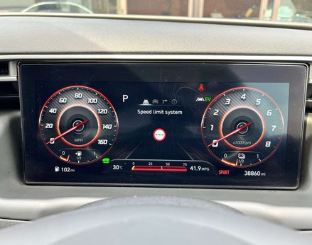 Hyundai TUCSON 1.6 Tucson Premium TGDi HEV Auto 5dr 21