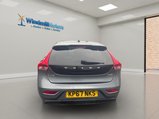 Volvo V40 2.0 T2 Inscription Euro 6 (s/s) 5dr 8