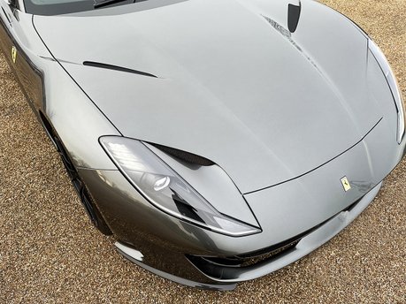 Ferrari 812 Superfast 31