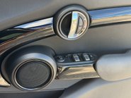 Mini Hatch COOPER 15