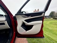 Jaguar F-Pace R-DYNAMIC BLACK 62