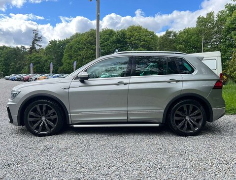 Volkswagen Tiguan 2.0 Tiguan R-Line TDI BlueMotion Technology 4Motion Semi-Auto 4WD 5dr 10