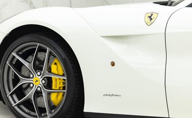 Ferrari F12 Berlinetta 24