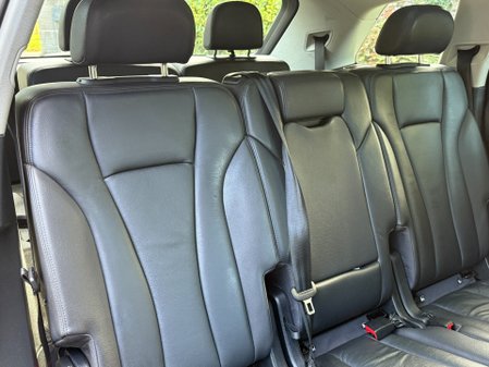 Audi Q7 TDI QUATTRO SE 29