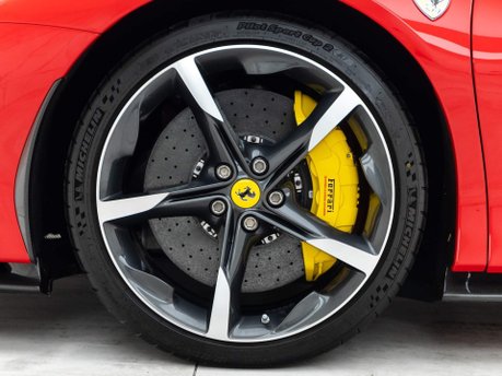 Ferrari SF90 Stradale 