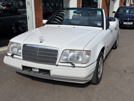 Mercedes-Benz E Class 3.2 E320 Cabriolet 2dr Petrol Automatic (217 bhp) 3