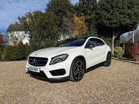 Mercedes-Benz GLA 2.1 GLA220d AMG Line (Premium Plus) SUV 5dr Diesel 7G-DCT 4MATIC Euro 6 (s/ 1