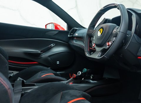 Ferrari 488 Pista 11