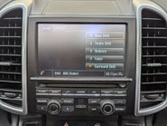 Porsche Cayenne 4.8 Cayenne V8 T Tiptronic S 4WD 5dr 65