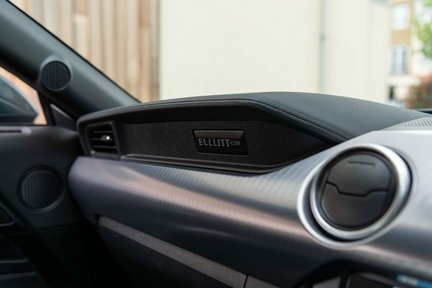 Ford Mustang 5.0 V8 Bullitt Fastback 26