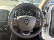 Renault Clio ICONIC TCE 11