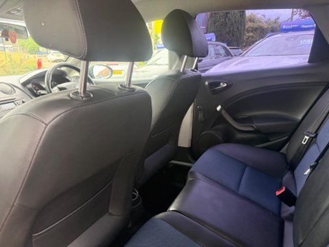 SEAT Ibiza 1.2 TSI I TECH Euro 5 5dr 22
