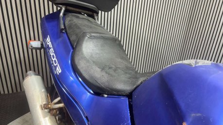 Suzuki RF 1994 RUNNING PROJECT BIKE CLASSIC SPARES OR REPAIR 600CC 27