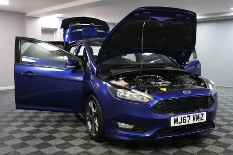 Ford Focus ST-LINE X 15