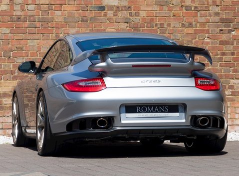 Porsche 911 (997) GT2 RS 3