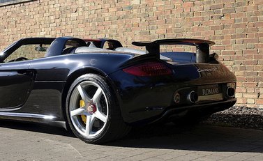 Porsche Carrera GT 12