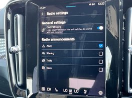 Volvo XC40 2.0 XC40 + B4 MHEV Auto 5dr 32