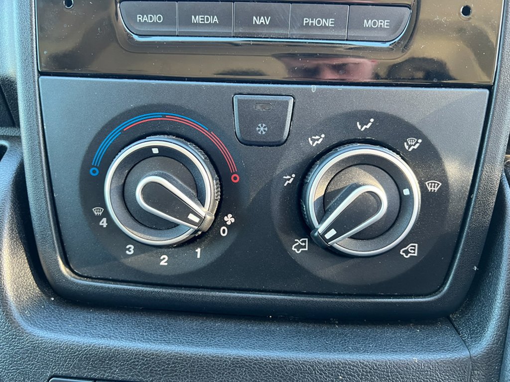 2017 Peugeot BoxerLWB L3H2 Med Roof Professional 335 Air Con Nav Sen — thumbnail 32 of 51