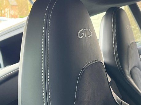 Porsche 718 Cayman CAYMAN GTS PDK 26