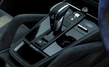 Porsche Cayenne Turbo GT 20