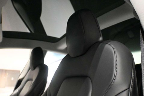 Tesla Model 3 PERFORMANCE AWD 13