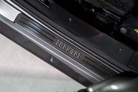 Ferrari 488 Pista WARRANTY. HISTORIC PAINTWORK. CARBON FIBRE INT & EXT. LIFT. CARPLAY. 44