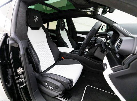 Lamborghini Urus 10