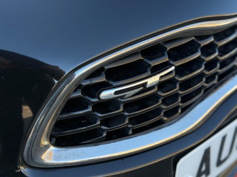 Kia Ceed 1.6 T-GDi GT Tech Euro 5 5dr 14