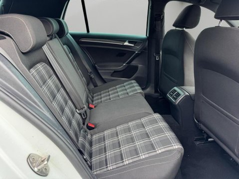 Volkswagen Golf 2.0 TDI GTD Euro 6 (s/s) 5dr 43