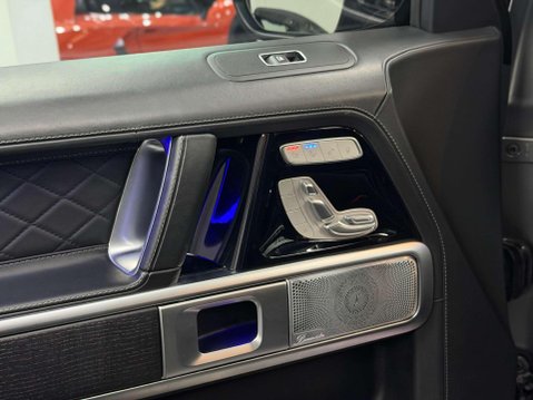 Mercedes-Benz G Class 4.0 G63 V8 BiTurbo AMG SUV 5dr Petrol SpdS+9GT 4MATIC Euro 6 (s/s) (585 ps) 43