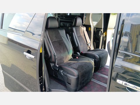 Toyota Vellfire 2.4 Z GOLDEN EYES + 7 Seats 11