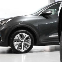 Kia Niro 4 PLUS 1